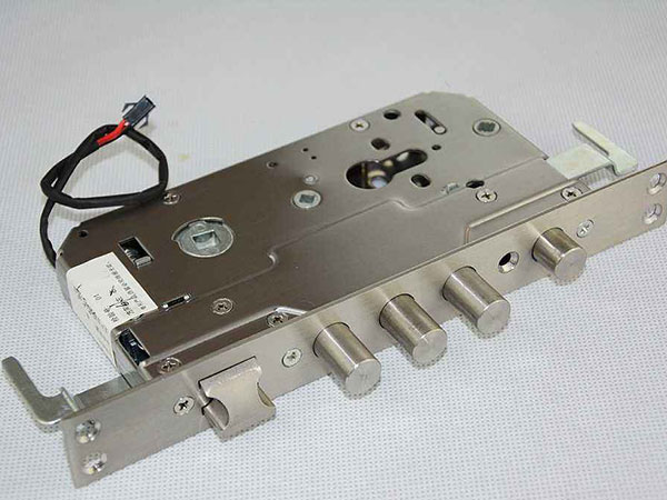 江阴24小时上门开锁公司