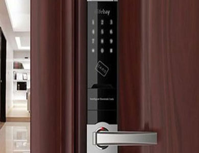 江阴24小时上门开锁公司