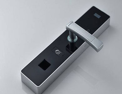 江阴24小时上门开锁公司