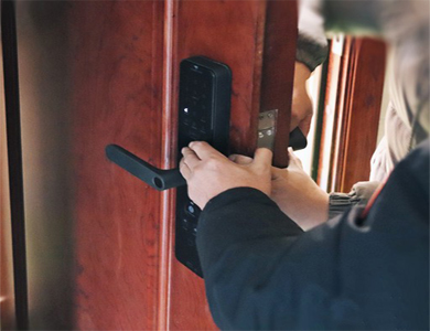 江阴24小时上门开锁公司